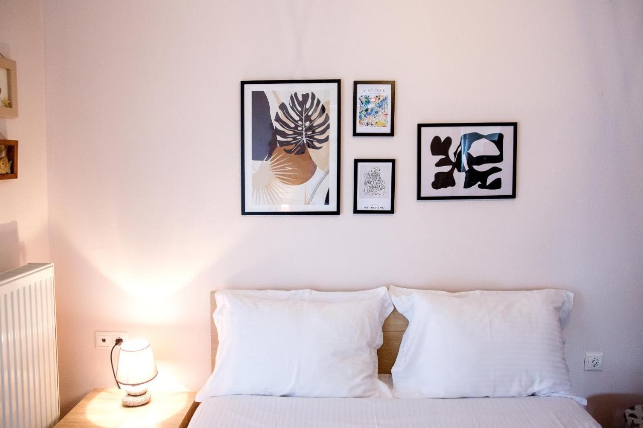 Konstantina & Evgenia Deluxe Apartment Nea Peramos  Luaran gambar